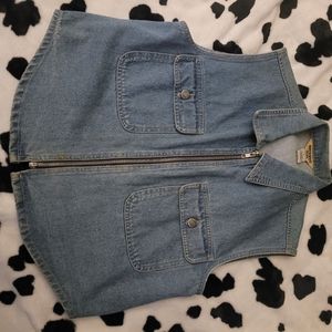 Jean Vest